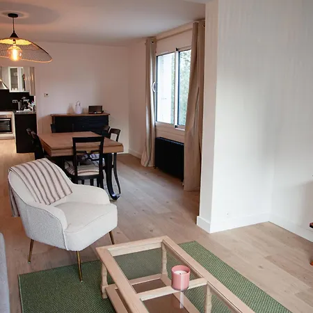 Grand Moderne Terrasse 6 A 8 Voyageurs Hyper Centre *